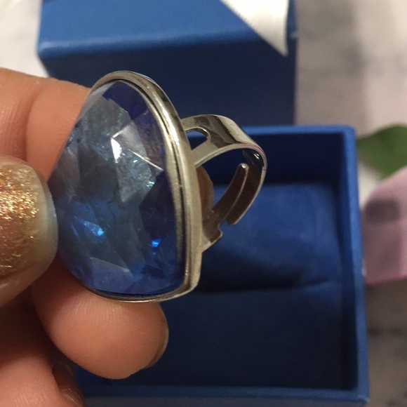 Oversized Blue Heart 90s Statement Adjustable Ring - Picture 3 of 5